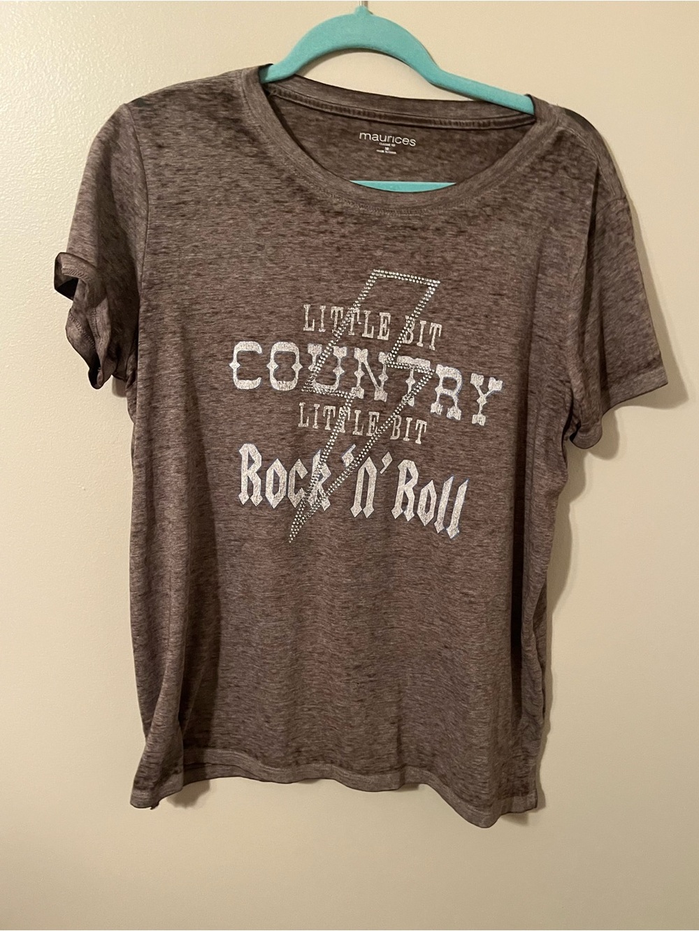 Maurices shirt